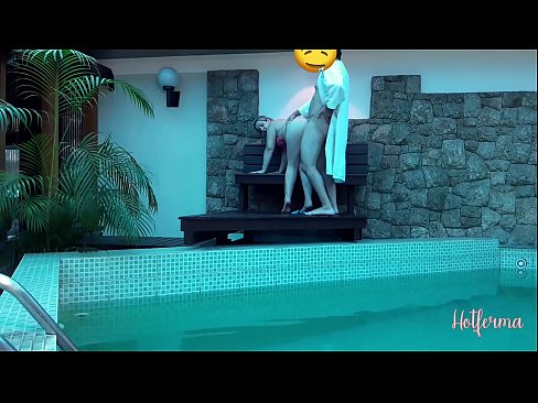 ❤️ Chefe convida empregada para a piscina, mas não conseguiu resistir a um ️ Sexo superior em pt-br.filmexxx18.ru